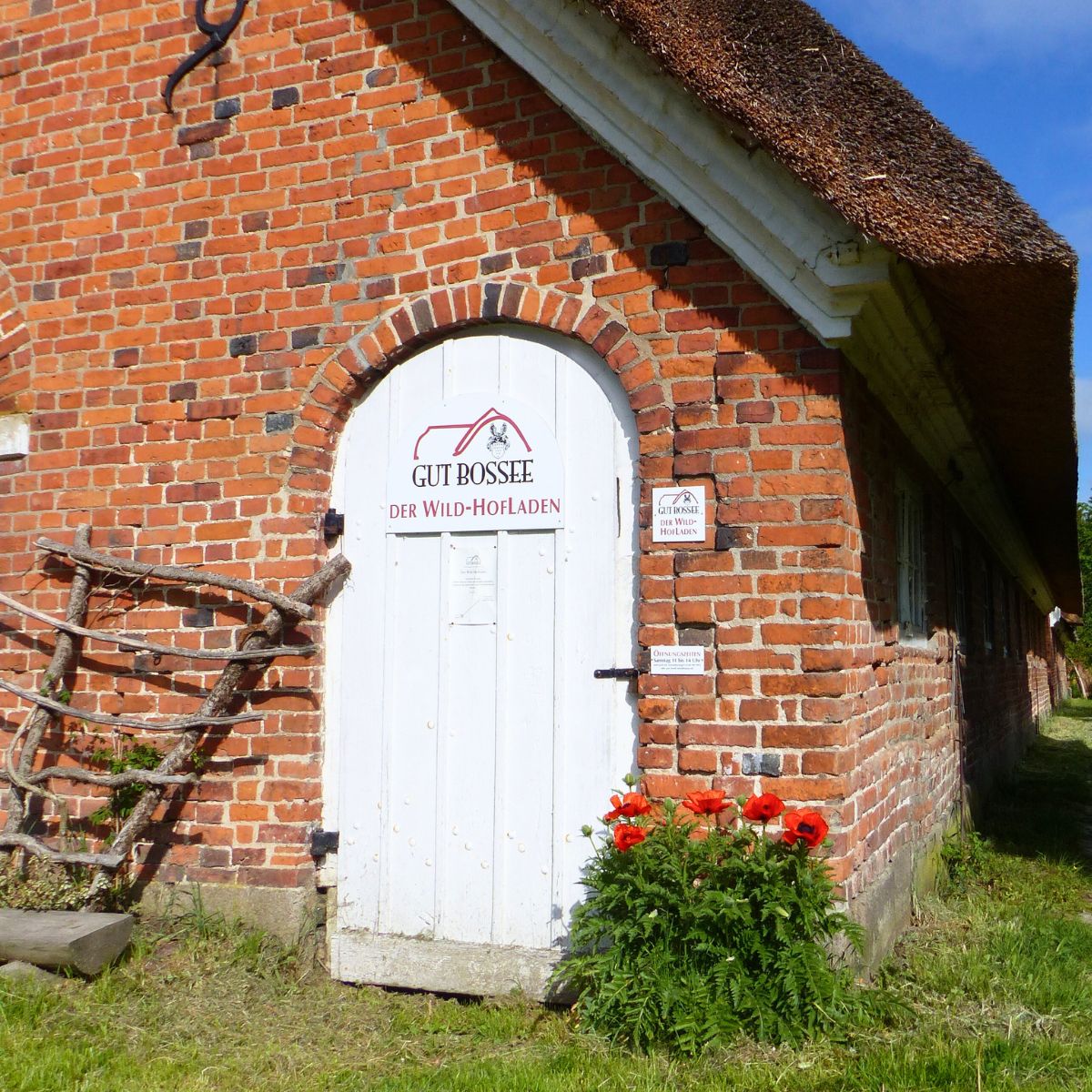 Hofladen Gut Bossee – Wildspezialitäten aus eigener Jagd für Weihnachten und Festtage, regional zwischen Kiel und Rendsburg.